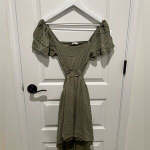 Cut-out/Backless Olive Dress